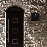 Pensjonat De Spuches House Caccamo